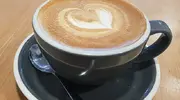 Latte içerken bir daha düşünün!