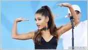 ariana_grande-02.webp